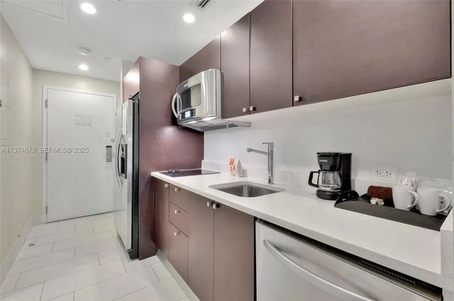 2 of 17 - 5300 Nw 87th Avenue #606, Doral, FL