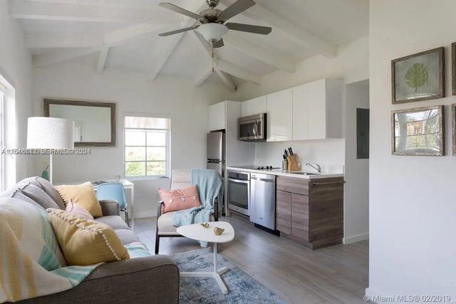 2 of 19 - 1450 Meridian Avenue #201, Miami Beach, FL