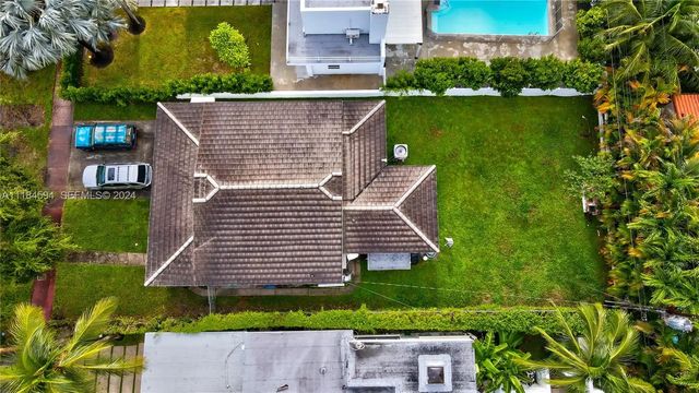 535 W 51st Street, Miami Beach