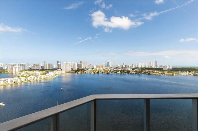 17301 Biscayne Boulevard #l-ph-10, North Miami Beach