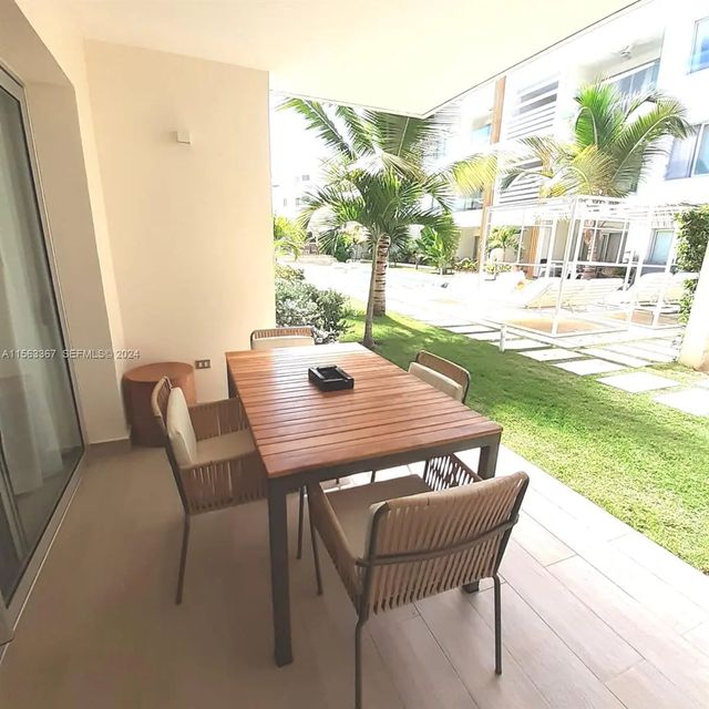 3 of 28 - 3 El Beach Garden #e1, , 