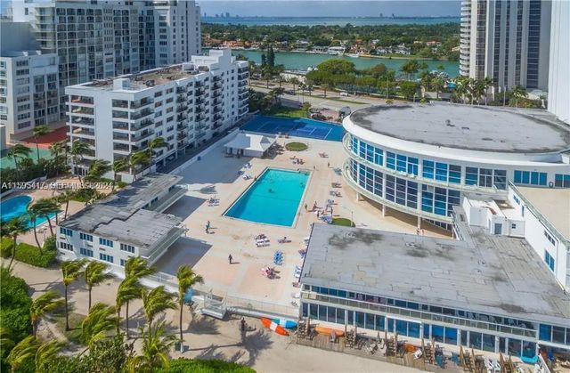 5445 Collins Avenue #1135, Miami Beach