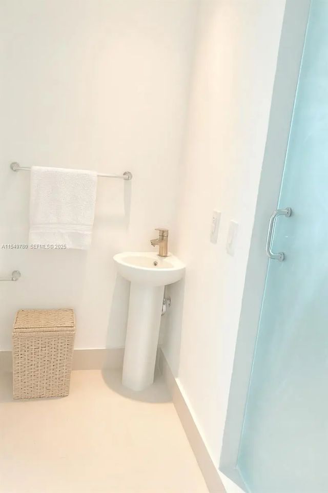 4 of 38 - 501 Ne 31st Street #3004, Miami, FL