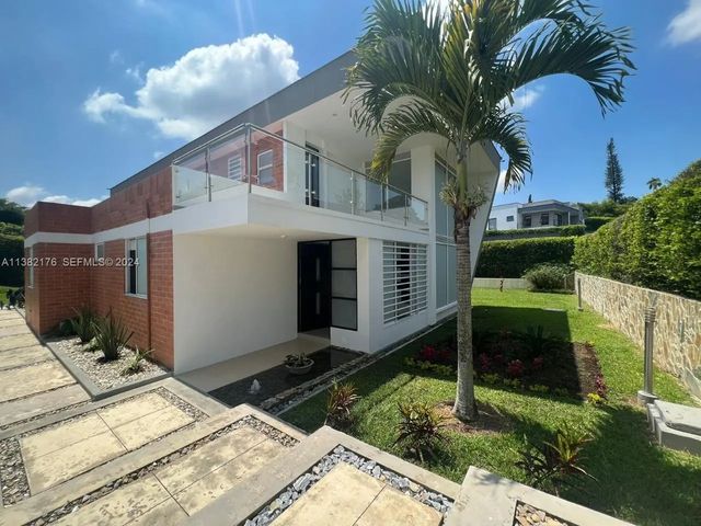 Las Marias, Kilometer 2 Las Marias, Kilometer 2 Via Cerritos, Lane #virginia, Casa 16, Pereira, 
