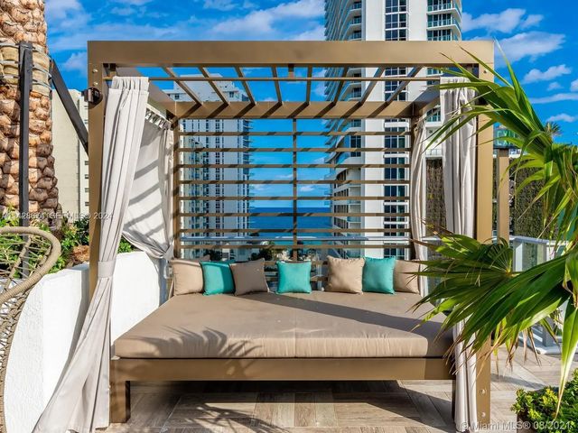 2 of 18 - 4010 S Ocean Drive #r301, Hollywood, FL