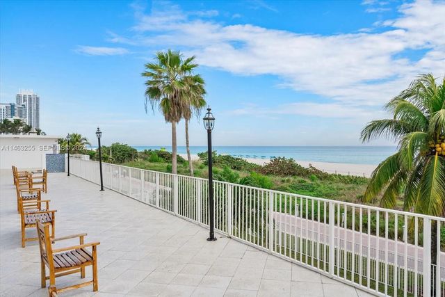 4 of 41 - 5601 Collins Avenue #1514, Miami Beach, FL
