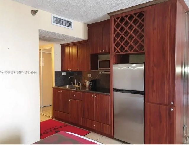 19201 Collins Avenue #428, Sunny Isles Beach
