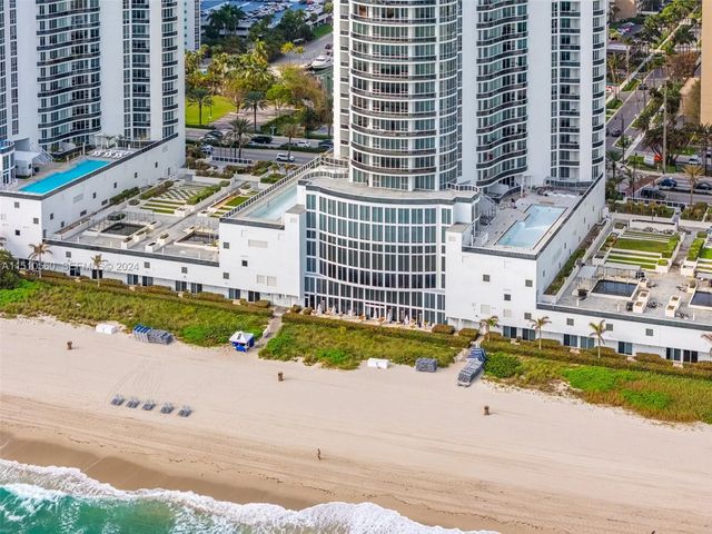 4 of 65 - 15901 Collins Avenue #2801, Sunny Isles Beach, FL
