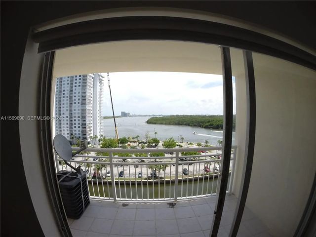4 of 10 - 400 Kings Point Drive #905, Sunny Isles Beach, FL