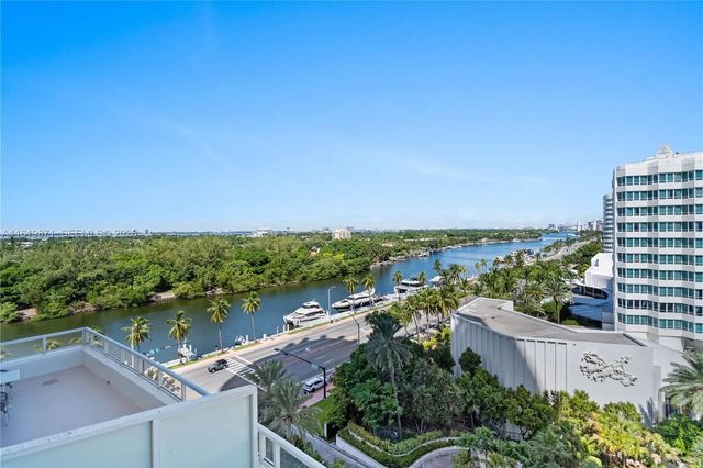 4 of 70 - 4401 Collins Avenue #1007, Miami Beach, FL