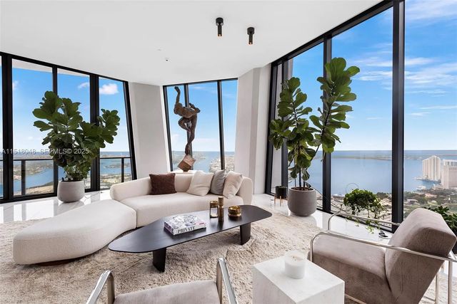 1000 Biscayne Boulevard #5501, Miami