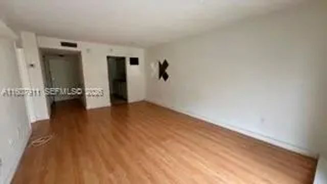3 of 21 - 2350 Ne 135th Street #212, North Miami, FL