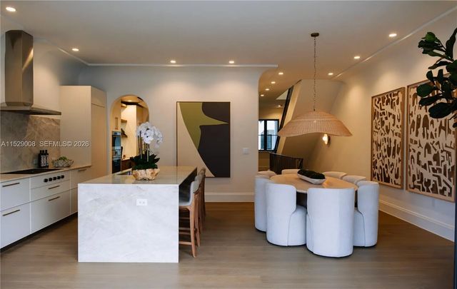4 of 35 - 504 Malaga Avenue #t8, Coral Gables, FL