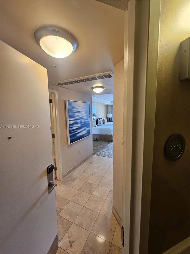 3 of 11 - 18001 Collins Avenue #2112, Sunny Isles Beach, FL