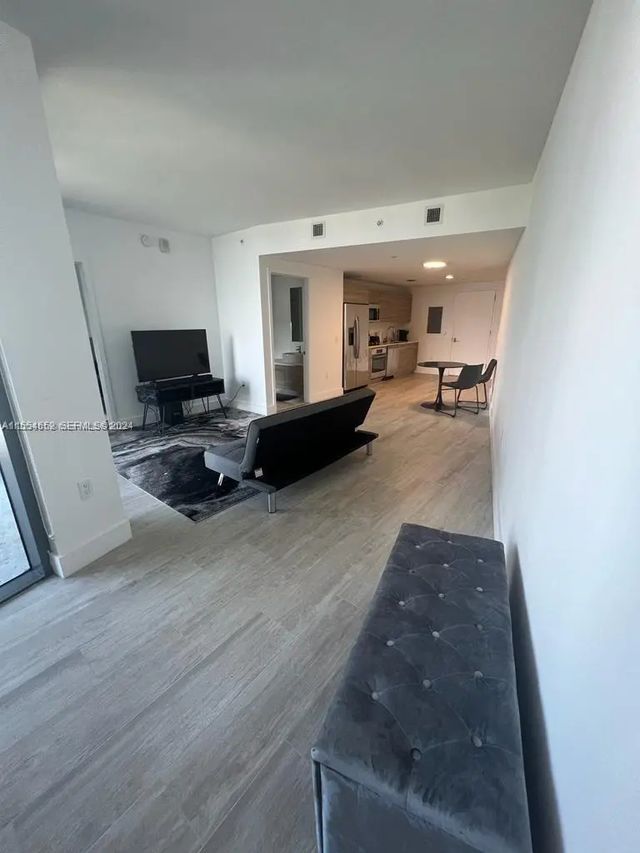 3 of 16 - 121 Ne 34th Street #2014, Miami, FL
