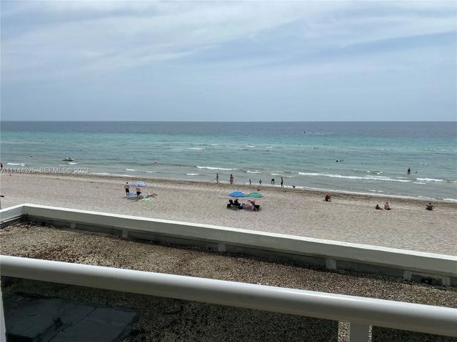 3725 S Ocean Drive #301, Hollywood
