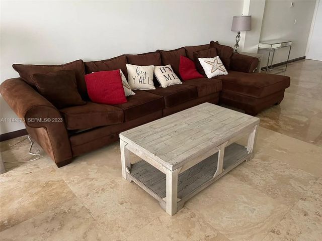 5 of 17 - 3725 S Ocean Drive #301, Hollywood, FL