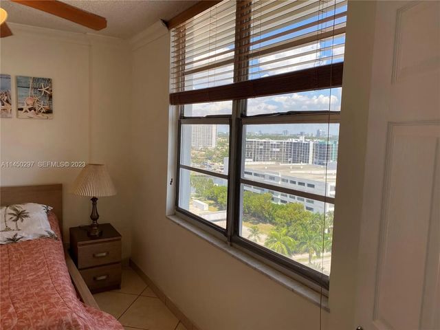 5 of 27 - 3725 S Ocean Drive #1521, Hollywood, FL