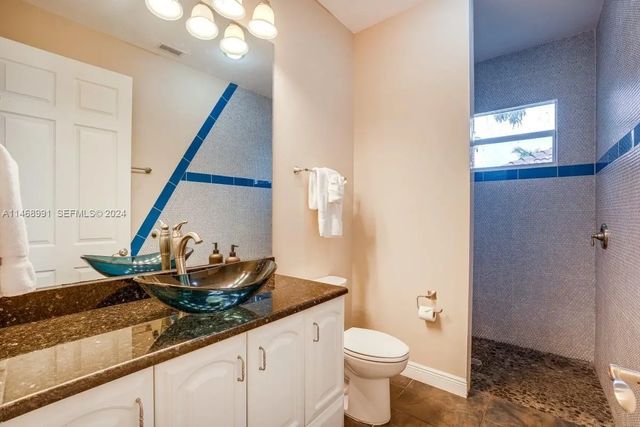 2 of 8 - 1759 Se 46th Street, Cape Coral, FL