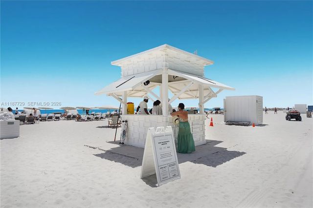 4 of 16 - 4401 Collins Avenue #1117, Miami Beach, FL