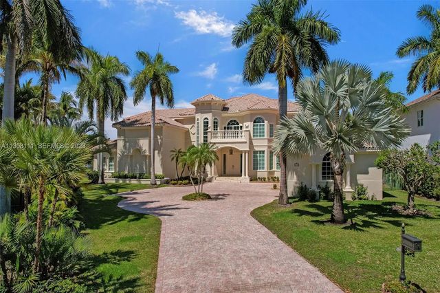 2 of 43 - 1130 Harbor Court, Hollywood, FL