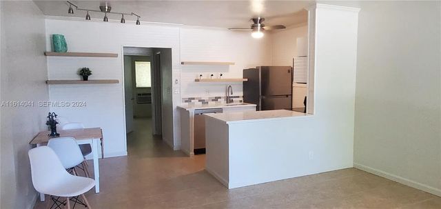 2000 Ne 51st Court #107, Fort Lauderdale