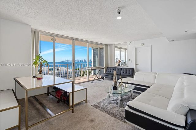 4 of 27 - 7601 E Treasure Drive #1720, North Bay Village, FL