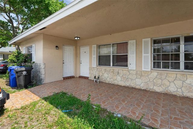 3 of 24 - 1440 Nw 20th Street #unit B, Fort Lauderdale, FL