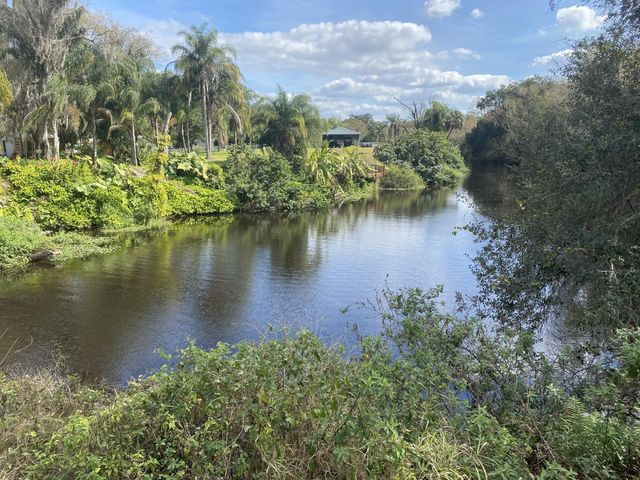 4 of 12 - 1055 Lake Josephine Drive, Sebring, FL
