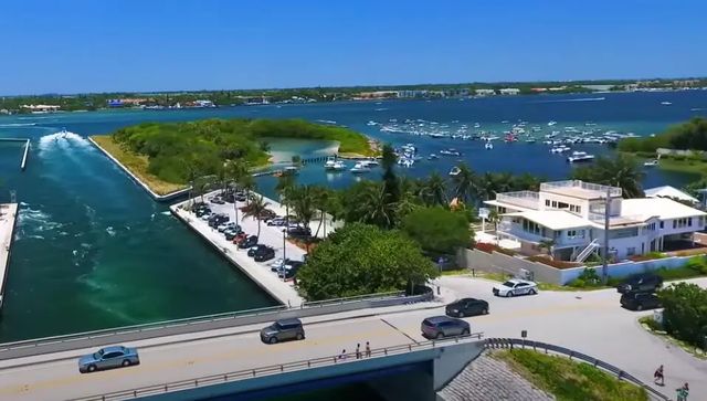 4 of 5 - 4030 S Ocean Boulevard, Manalapan, FL