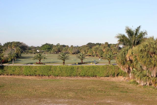 3 of 6 - 331 Orange Tree Drive, Atlantis, FL