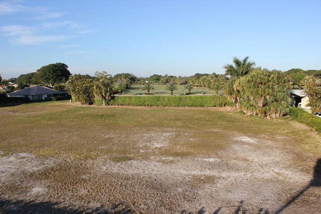 4 of 6 - 331 Orange Tree Drive, Atlantis, FL