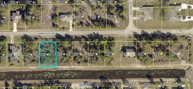 956 Candlelight Drive, Lehigh Acres