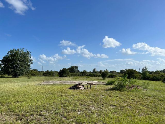 3 of 4 - 18120 Nw 320th Street, Okeechobee, FL