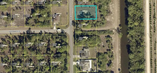 611 Naples Avenue S, Lehigh Acres