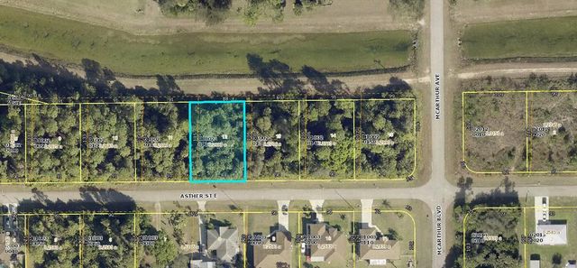 2 of 3 - 935 Asther Street E, Lehigh Acres, FL