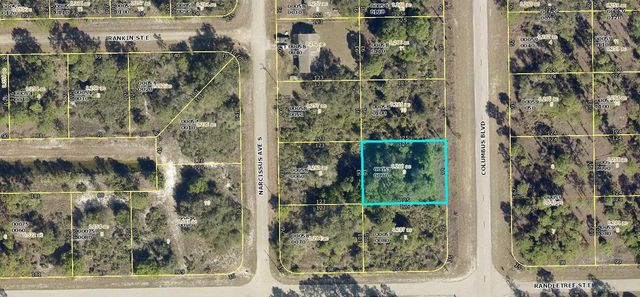 2 of 3 - 224 Columbus Boulevard, Lehigh Acres, FL