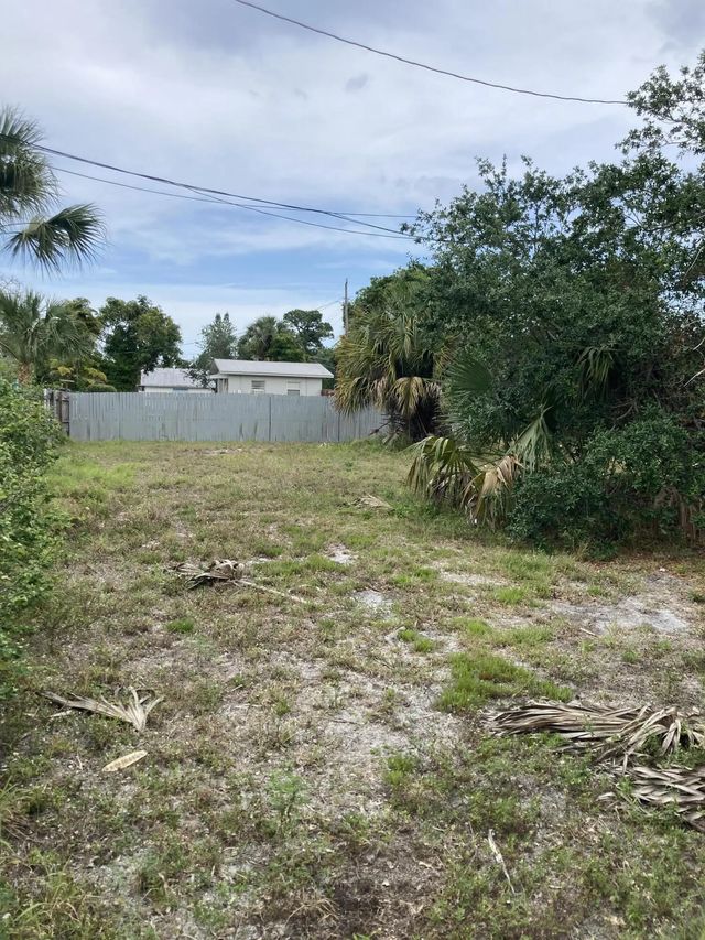 4669 Se May Avenue, Stuart