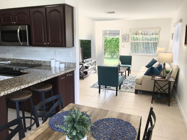 2 of 8 - 685 Glouchester Street #s, Boca Raton, FL