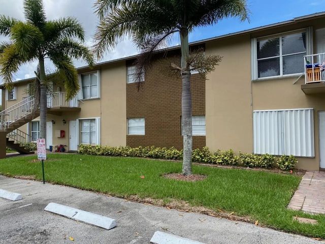 3 Sw Hideaway Place, Stuart