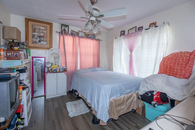 5 of 31 - 922/928 S Dixie Highway #922 & 928 & Back & Up, Lake Worth Beach, FL