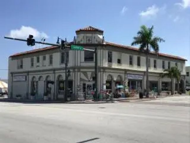 N/A, Fort Pierce