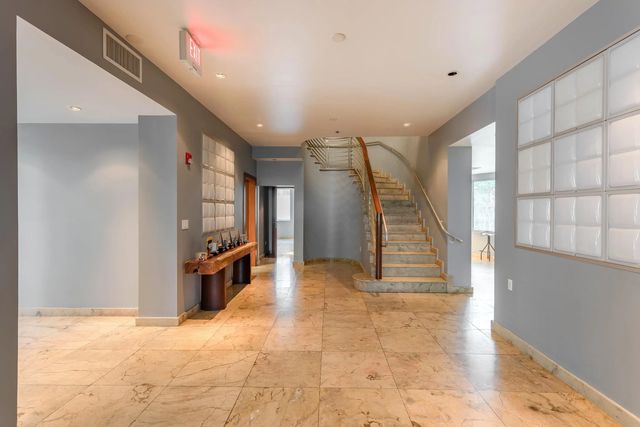 5 of 37 - 5020 Biscayne Boulevard, Miami, FL
