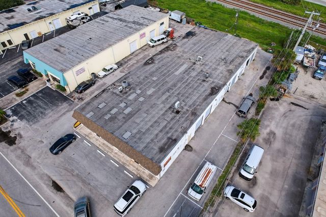 3 of 33 - 1460 S Cypress Drive #5,6,7,8,9, Jupiter, FL