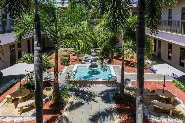 4 of 7 - 1500 N University Drive #201, Coral Springs, FL