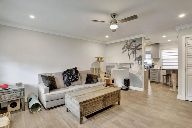 5 of 22 - 2609 Nw 9th Avenue, Wilton Manors, FL
