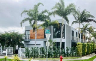 Photo of Listing #F10418975