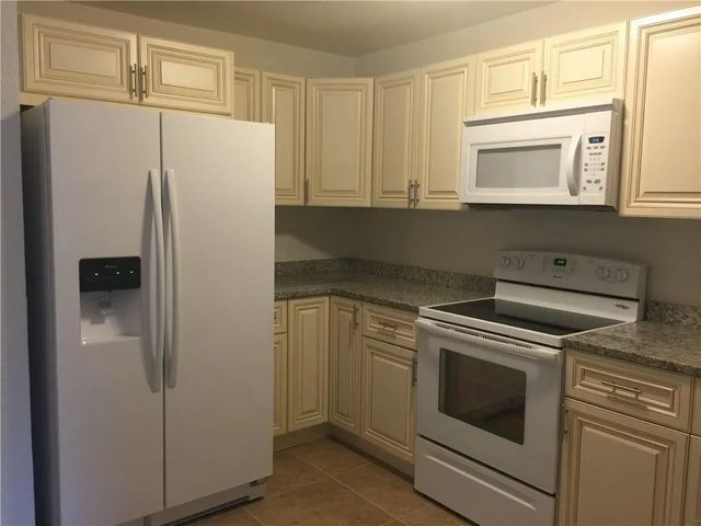 4 of 49 - 11500 Nw 44th Street, Coral Springs, FL
