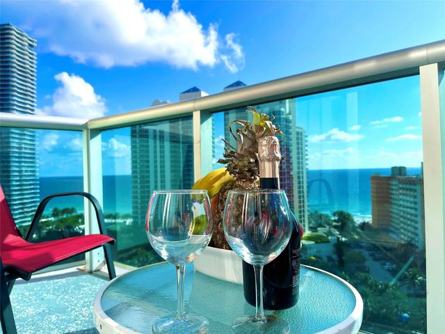 19370 Collins Avenue, Sunny Isles Beach