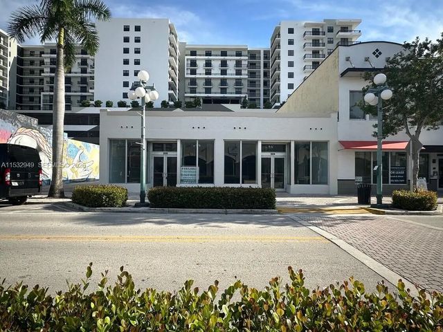 2 of 7 - 2020 Harrison Street, Hollywood, FL